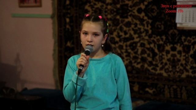 Занятие вокалом младшей группы "Каппучино" нарезка смотреть онлайн
