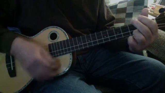 No Hole in My Head by Malvina Reynolds -- SOTU 307 uke cover смотреть онлайн