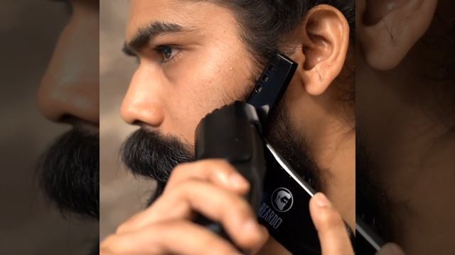 Trim, shape, & style just how you like | Beardo Blaze Trimmer & Boomerang Shaping Tool смотреть онлайн