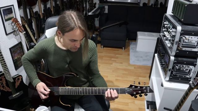 Schecter Banshee 6 Floyd rose vs. Hipshot w/ NUX MG30 смотреть онлайн
