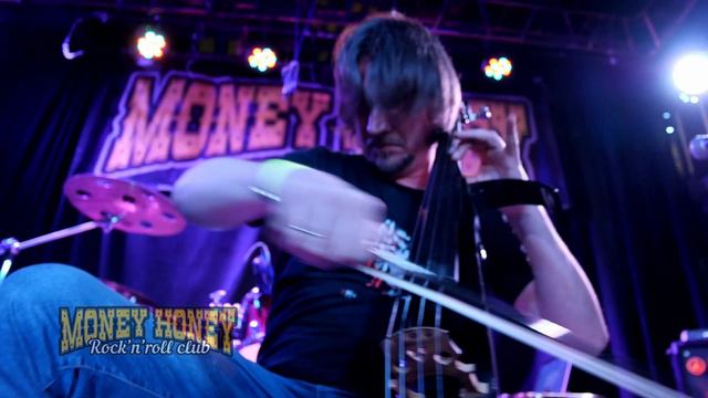 Кашмир (Led Zeppelin). Илья Карташов