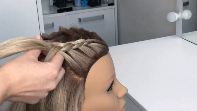 Как заплести французские косы? | How To: Basic French Braid смотреть онлайн