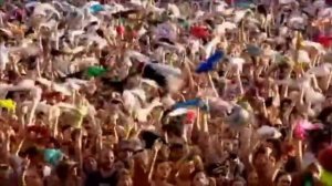 Tinie Tempah - Written in the Stars/Pass Out (Live V Festival 2012)