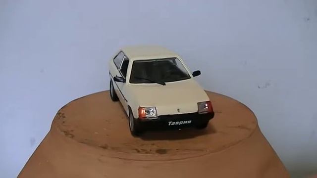 Заз 1102 Таврия Обзор на модель Автолегенды DeAgostini смотреть онлайн