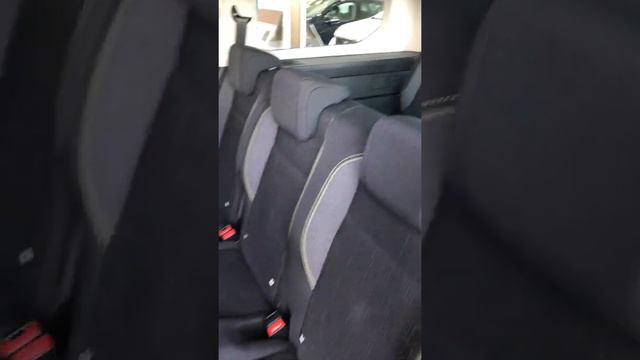 Peugeot Rifter смотреть онлайн