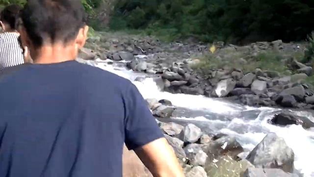 Поездка с друзьями на горячий источник в азербайджане 2018 год . Салман и Марина. смотреть онлайн