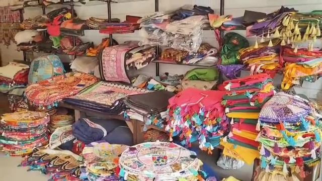 ҲАҚИҚАТИ ҲИНДУСТОН - ЧИРКИН ДУЗДӢ БОЗОР ҲИНО НАҚЛИЁТ ВА МАРДУМ