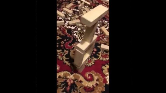 Сложные и красивые цепные реакции и постройки из дженги смотреть онлайн