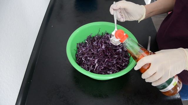 Rotkohl / Rotkraut Salat Rezept Mit Mayonnaise Und Schmand