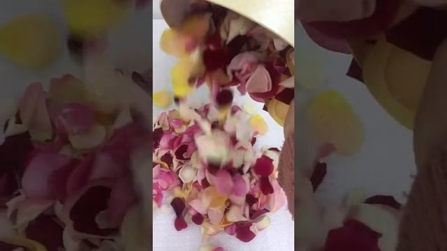 Лепестки роз, лепестки для свадьбы, для ванны, для украшения, для фотосессии смотреть онлайн