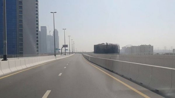 4k - Sheikh Zayed Road - DUBAI MALL , EMIRATES MALL, MARINA MALL,