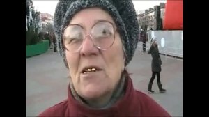 Бабки рассказывают матерные стихи