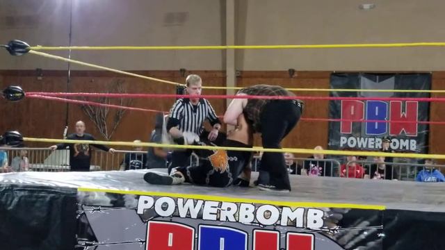 PowerBomb Wrestling: Brandon Day vs. Jay Bernard (11/24/19) смотреть онлайн