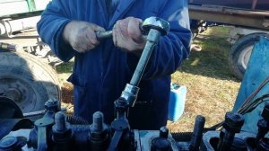 Момент затяжки головки на т 40.  Сборка двигателя д 144