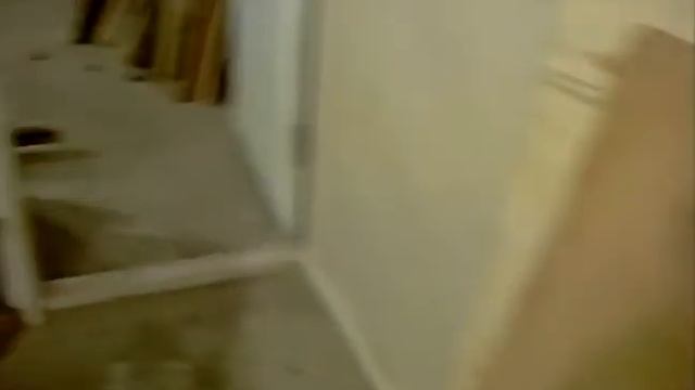 Стол кухонный