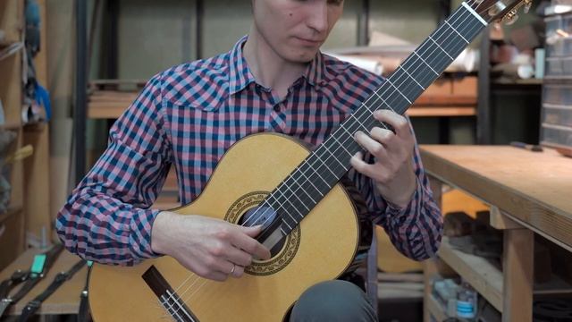 Тест классической гитары Виталия Пахомова. Индийский палисандр, швейцарская ель. Март 2021 смотреть онлайн