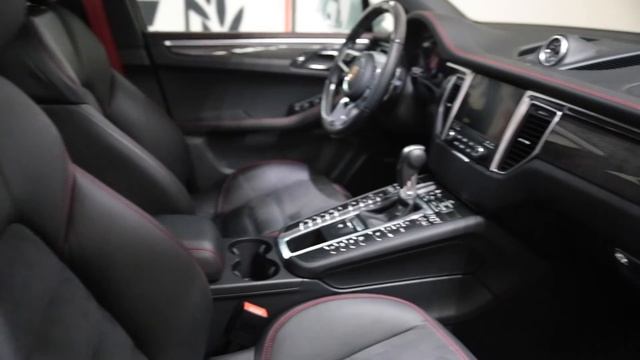 PORSCHE MACAN GTS 2016 смотреть онлайн