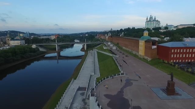 Набережная Днепра. Смоленск. Аэросъемка смотреть онлайн