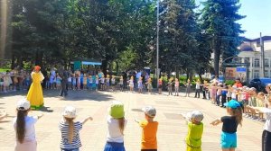 Детская игровая программа ко дню защиты детей с Театром Белая Ромашка  Комсомольский парк 31 05 202