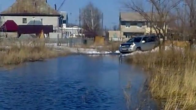 прадо плывёт смотреть онлайн