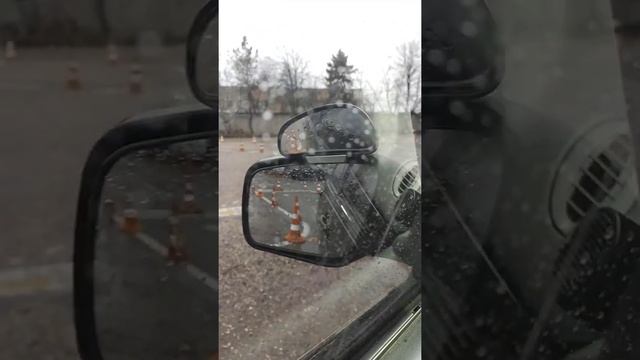 Упражнение гараж на автомобиле Приора Симферополь автошкола ЛЮКС смотреть онлайн