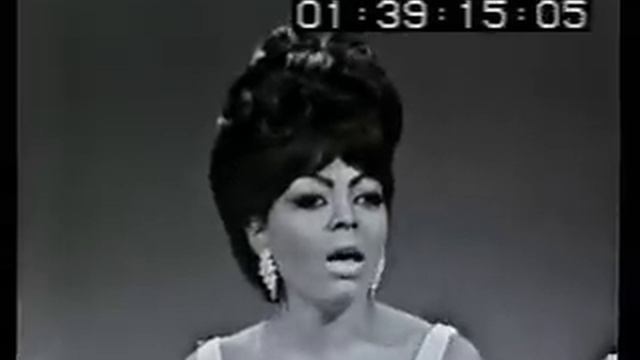The Supremes At Hollywood Palace "Stop In The Name Of Love" смотреть онлайн