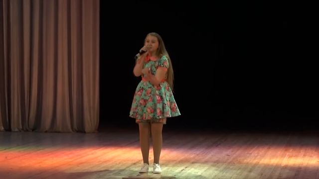 Мария Степаненко - Хуторянка смотреть онлайн