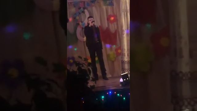 А художник берёт краски смотреть онлайн