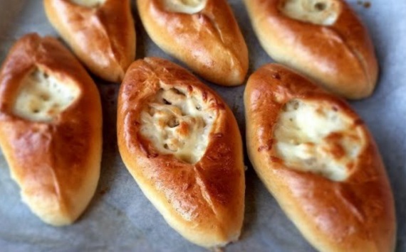 Лодочки с курицей и грибами в сливочном соусе. Тесто как пух! смотреть онлайн