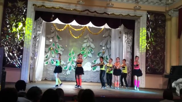 Просто, просто, мы маленькие звезды!!! смотреть онлайн