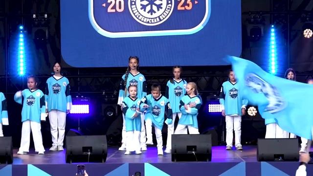 Гимн ХК Сибирь в исполнении хора Академии Игоря Крутого смотреть онлайн