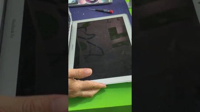 Opening Dangerous Swollen Macbook Air Battery!