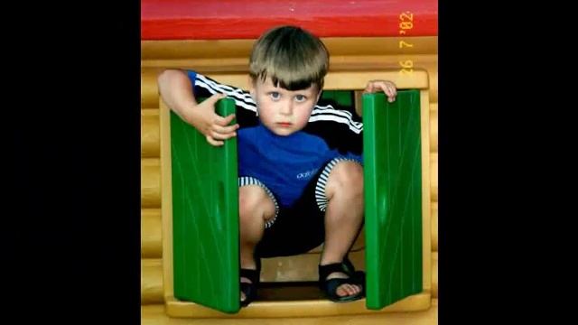 Выпускной 9 класс 2013. ЦО 1679. Слайд-шоу смотреть онлайн