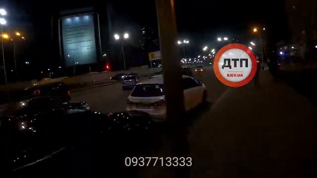 Друзья, работаем для Вас и в карантин. Единственное, пожалуйста помните что нас 2-3 человека на св смотреть онлайн