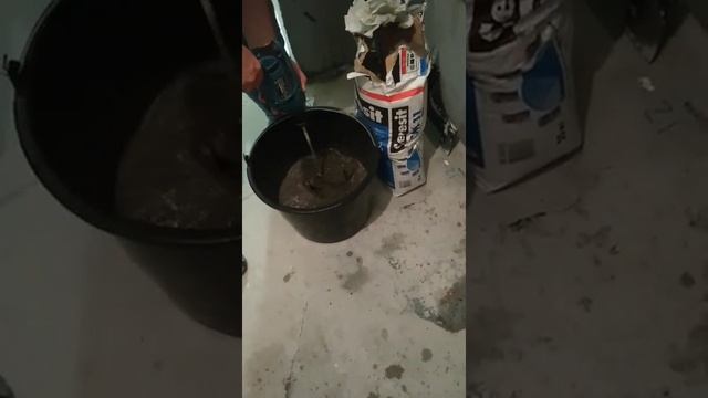 ЖК Петровский в В.Пышма кладка плитки в ванной комнате.Часть 1. смотреть онлайн