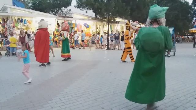 Куда сходить с детьми в Евпатории / КРЫМ / 13 интересных мест смотреть онлайн