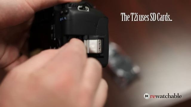 Canon EOS Rebel T2i (AKA 550D) DSLR 1-Minute Unboxing смотреть онлайн