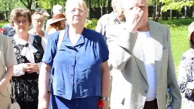 РАДОНИЦА - ДЕНЬ ОСОБОГО ПОМИНОВЕНИЯ УСОПШИХ. Эпизод 1 смотреть онлайн