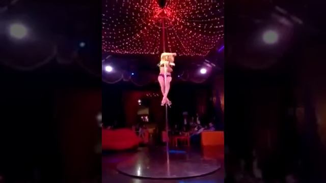 Ольга Савинова - преподаватель Acrobatic Pole #poledance
