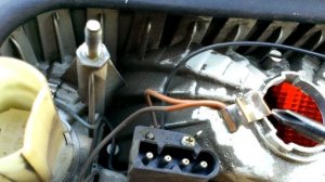 БМВ Е34 Ремонт заднего фонаря BMW E34