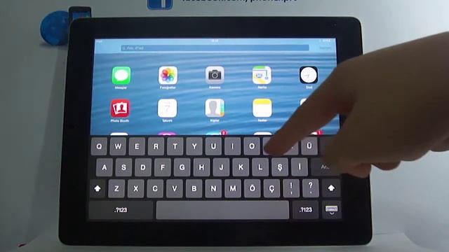 Open Search Box in Apple iPad 3 смотреть онлайн
