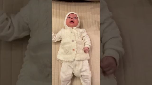 Зима по русски или как одеть ребёнка на прогулку смотреть онлайн