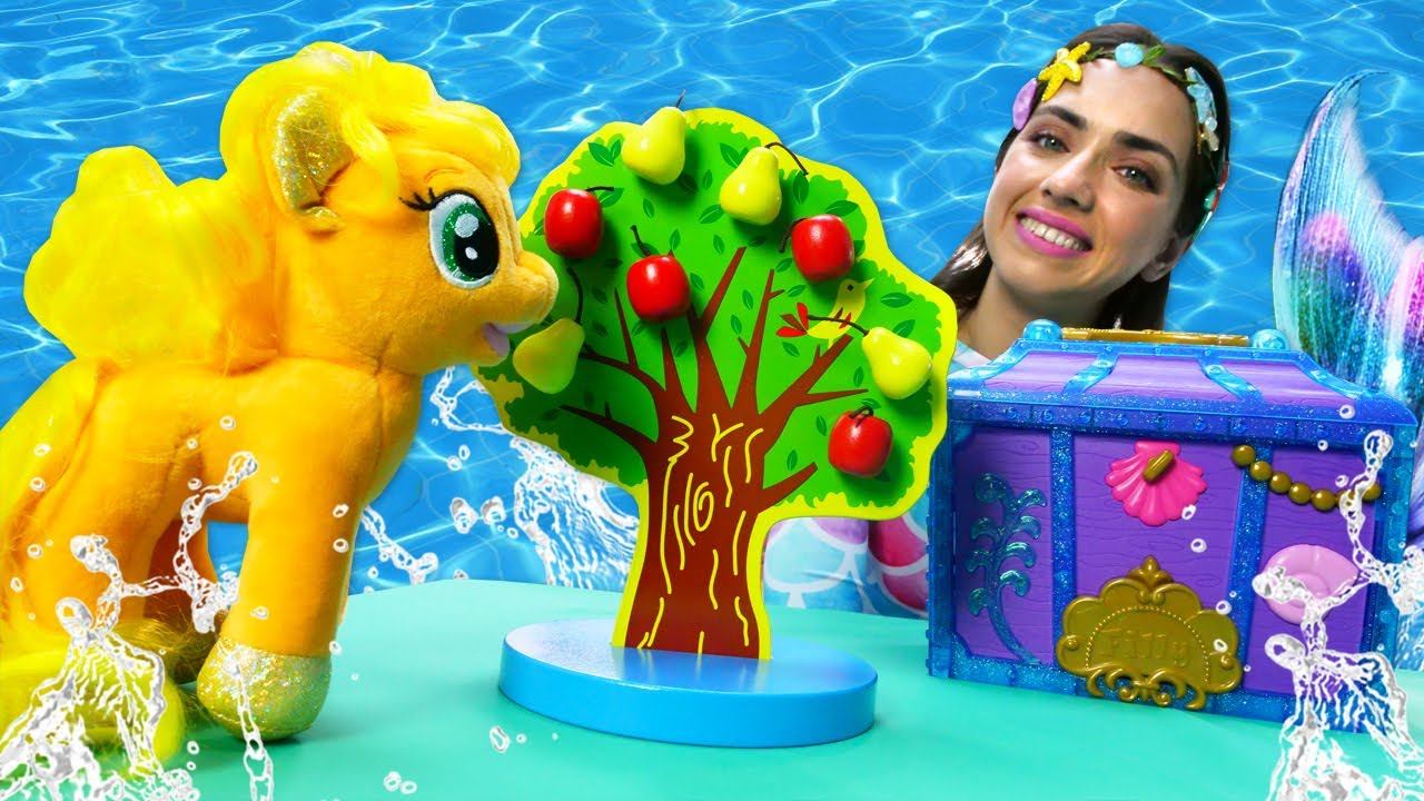Литл пони и Русалка - Игры для девочек - Волшебный сундук Русалочки для пони Эпл Джек смотреть онлайн