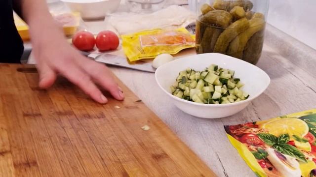 САМАЯ ВКУСНАЯ ШАУРМА КОТОРУЮ я пробовала! Давайте вместе заниматься? смотреть онлайн