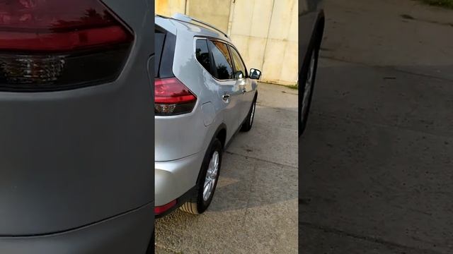 Nissan Rogue смотреть онлайн