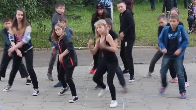 Стартин, Контакт, 5 отряд смотреть онлайн