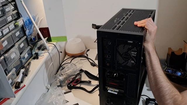 EVGA XC3 Hybrid RTX 3080 Gaming PC Build - Crazy low temps! смотреть онлайн