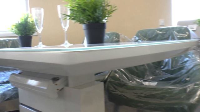 Стол обеденный Т 2113 раздвижной на одной ноге. Современный кухонный стол смотреть онлайн