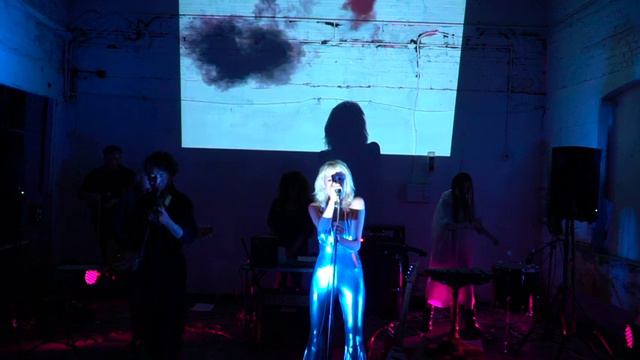 Call Cat at Art in Flux 2018 pt.1 смотреть онлайн