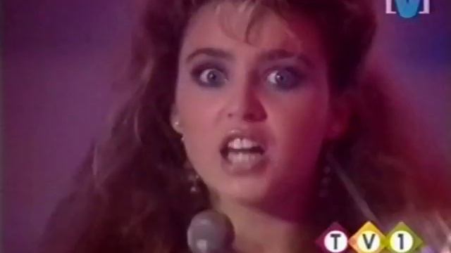 Kylie Minogue & Dannii Minogue - Sisters Are Doing It For Themselves (Young Talent Time 1986) смотреть онлайн